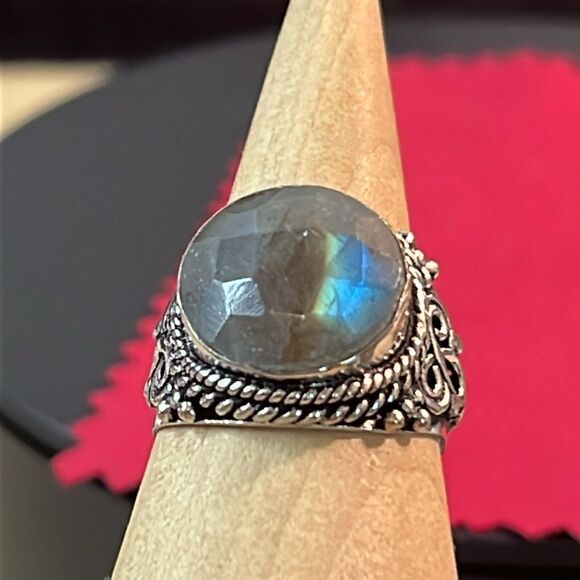 Gorgeous Faceted Artesian Crafted Labradorite Ring Sterling Silver Sz 8.5 - Picture 7 of 13